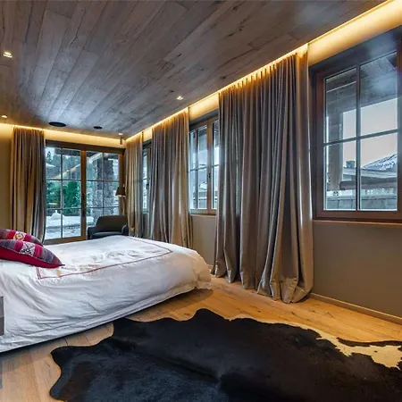 Luxurious 4br Chalet In Kitzbuehel - What'app - 0034-656-619-782 - For Reservations!